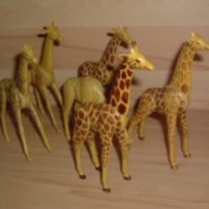 Lot 6 girafes cassées et en mauvais état Playmobil