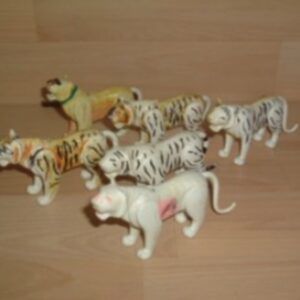 Lot 6 tigres cassés et en mauvais état Playmobil