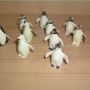Lot 10 pingouins cassés et en mauvais état Playmobil