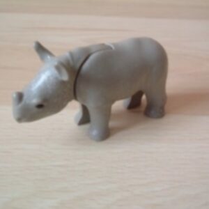 Rhinocéros bébé Playmobil