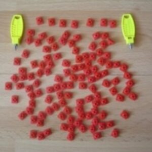 Lot 120 crochets de fixations rouges Playmobil