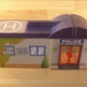 Commissariat de police transportable Playmobil