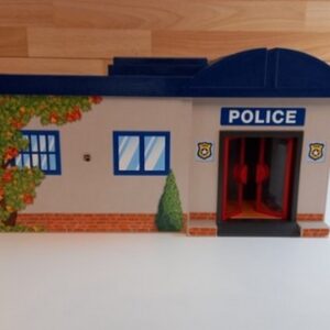 Commissariat de police transportable en l’état Playmobil