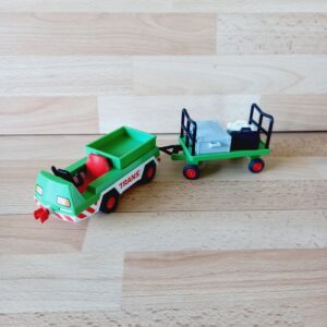 Véhicule et remorque pour bagages neuf sans boîte Playmobil