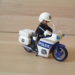 Moto de police avec policier Playmobil