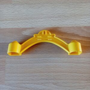 Support jaune sur poteau bleu en l&rsquo;état Cirque Playmobil