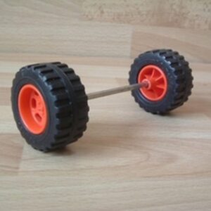 Roues avec essieu Ø 4,8 cm longueur 13,2 cm Playmobil