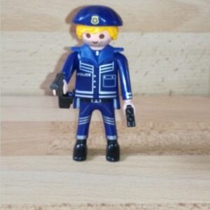 Policier Playmobil 70159