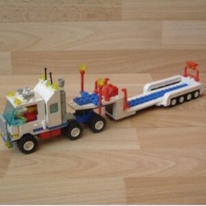 Camion porte navette spatiale Lego