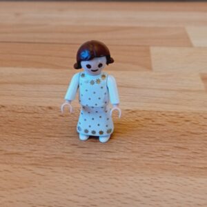 Fille robe blanche en l&rsquo;état Playmobil