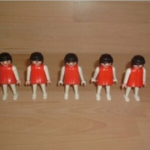 Lot 5 femmes robe rouge bras blancs Playmobil