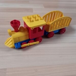 Locomotive jaune wagon cage Lego Duplo