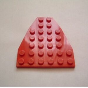Plaque triangle 28 picots Lego