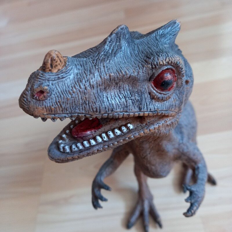 Figurine dinosaure Ceratosaurus