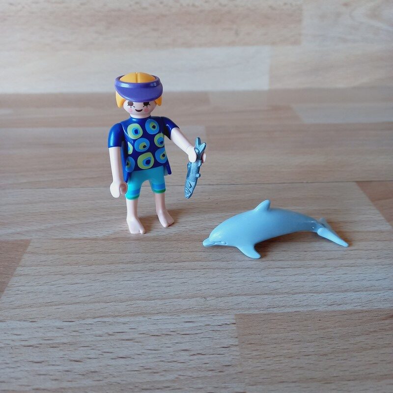 Femme et dauphin neuf Playmobil – Image 2